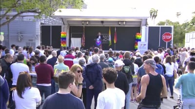 gay pride miami and traffic