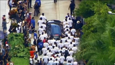 Jose Fernandez's family, friends and teammates say goodbye during