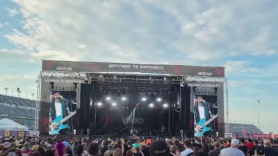 A Nova Música do Foo Fighters - UNDER YOU - RockStage Brasil