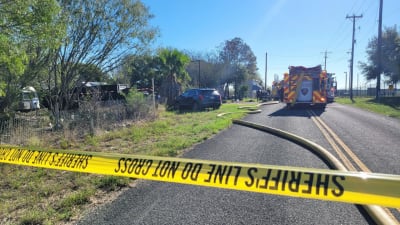 Driver with no headlights dies in Woods Cross crash