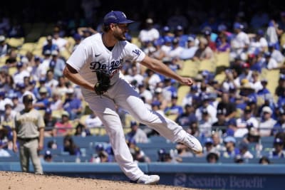 Dodgers ace Clayton Kershaw doubles down on stance about Padres