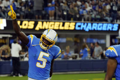Chargers Fall Short to Cowboys 32-18 in Preseason game