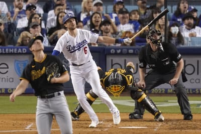 Trea Turner extends hitting streak to 26 games as Dodgers beat