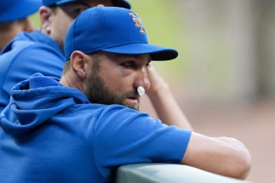 Pillar gets hit in face by pitch, 05/17/2021