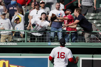 Shohei Ohtani knocked his own number off the Green Monster scoreboard