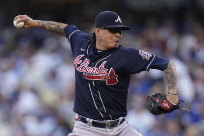 Braves blast 4 HRs, beat Dodgers 9-2 for 3-1 lead in NLCS