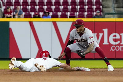 Moustakas returns from rehab assignment, inserted into Reds starting lineup