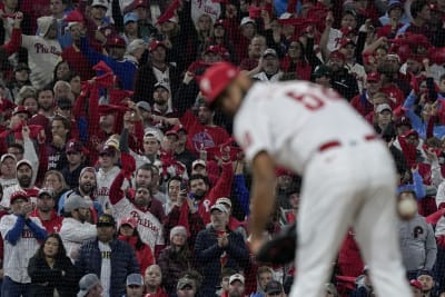 Schwarber, Segura lift Phillies over Padres for 2-1 NLCS lead