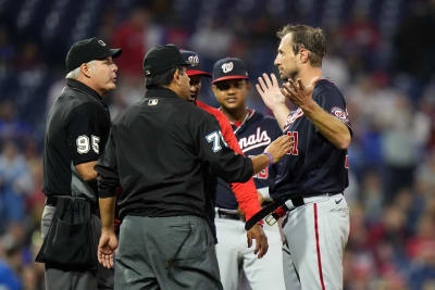 Washington Nationals General Manager Mike Rizzo (L) and Matt