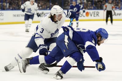 Photos: Lightning even the series at 2 with 7-3 win over the Maple Leafs