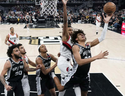 The San Antonio Spurs Re-Sign Guard Tre Jones 