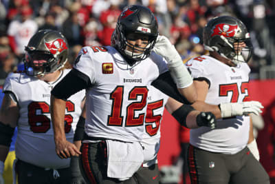 Brady picked off twice in 1st; Bucs lose to Washington 29-19