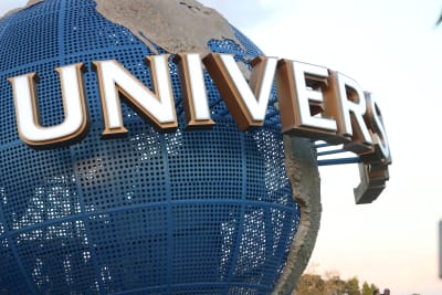 Universal Studios Orlando Closing Ahead Of Hurricane Ian's Arrival –  Deadline