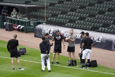 ALDS Game 4: Chicago White Sox vs. Houston Astros postponed