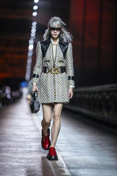 Louis Vuitton transforms Seoul bridge into runway for fashion show