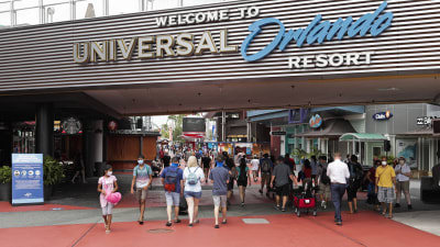 Last Chance! Save Up to $150 on 3-Park Universal Orlando Tickets