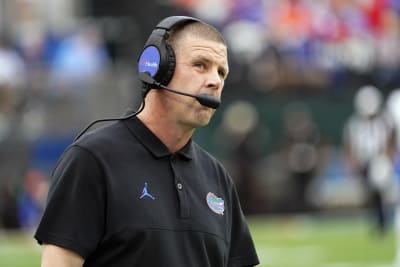 Kaitna Sex - Florida Gators coach Billy Napier opens up about arrest of Jalen Kitna on  child porn charges