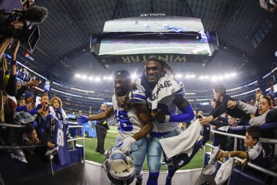 November 13, 2022: Dallas Cowboys wide receiver Michael Gallup (13)  celebrates with wide receiver CeeDee Lamb (88) after his 35 yard touchdown  catch during the NFL football game between the Dallas Cowboys