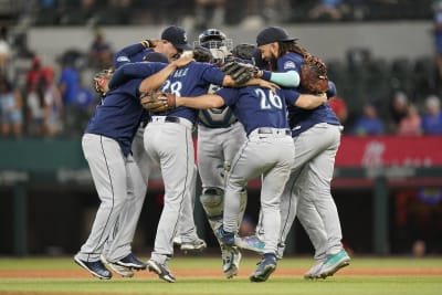 Rangers get 6-1 win over Mariners to clinch playoff spot