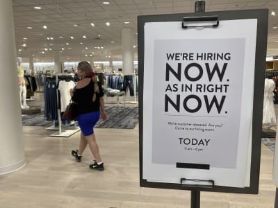 Nordstrom warns of feeble second half as consumers spend