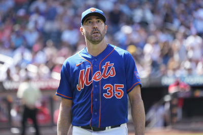 Mets have top payroll, Dodgers drop with Bauer suspension