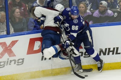 Lightning bounce back with emphatic blowout over Avalanche in