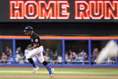 San Diego Padres' Hunter Renfroe hits a walkoff grand slam during the ninth  inning of a baseball game against the Los Angeles Dodgers, Sunday, May 5,  2019, in San Diego. (AP Photo/Gregory