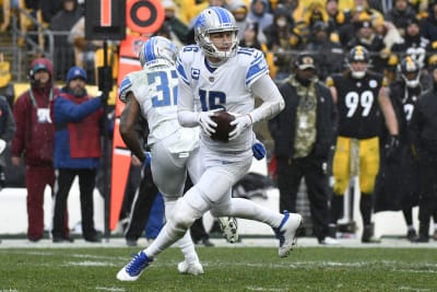 Lions QB Goff is in and Chicago WR Robinson is out of lineup