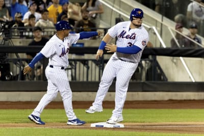 Daniel Vogelbach's first Mets hit, 07/24/2022