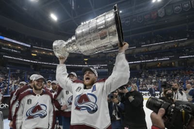 Whoops: the Colorado Avalanche dented the Stanley Cup - Axios Denver