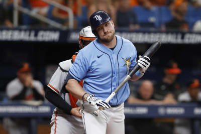 Astros beat Yankees' high heat with their littlest slugger - The