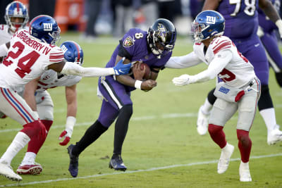 Baltimore Ravens roll past Giants, 27-13, to do their part in