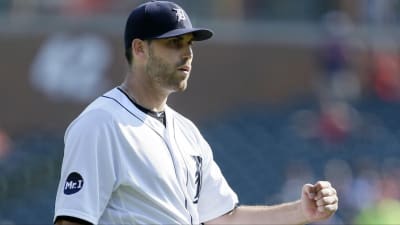 Detroit Tigers tender contracts to 9 players, bringing them back for 2021  season