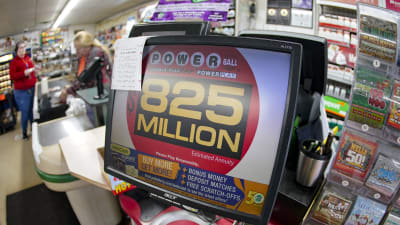 How long does the $2.04B Powerball jackpot winner have to claim their prize?
