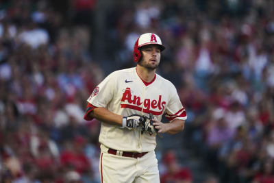 Hunter Renfroe hits homer in 10th inning to lift Angels over Blue Jays -  The Boston Globe