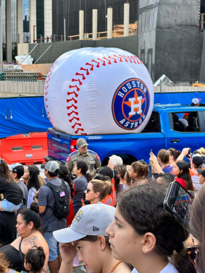 Rooftop Reflections: The 2022 Astros Championship Parade