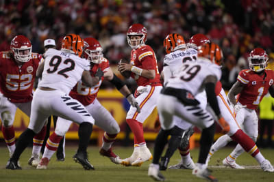 Report: Manning's pizza store robbed during Chiefs-Broncos game - NBC Sports