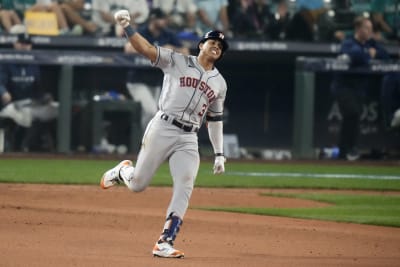 Alvarez homers as Astros down Yankees 7-5 for DH sweep