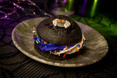 Spooky biscuits and cakes - Sweets & Savoury Snacks World