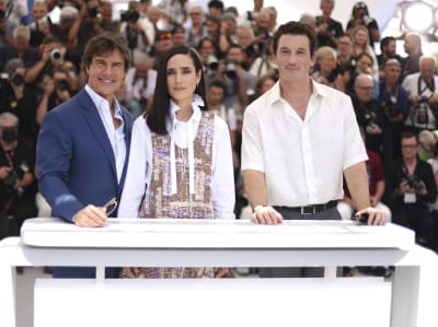 Tom Cruise and 'Top Gun: Maverick' touch down in Cannes - The Mainichi
