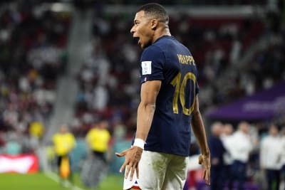 World Cup star Mbappé gets 5 goals for PSG in French Cup win