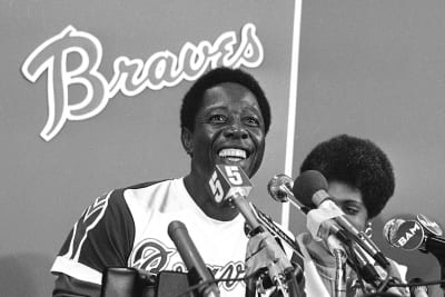 Timeline of Hank Aaron's life and career
