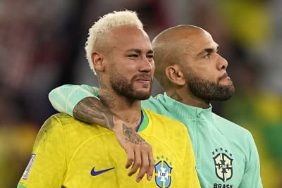 Neymar leads Selecao into World Cup 2022: Brazil's final squad for Qatar &  schedule