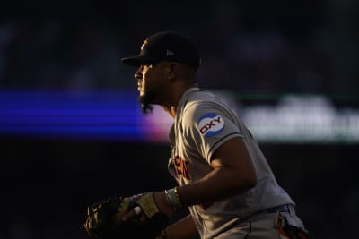 Astros' Jose Abreu starting to regain power with some hard work