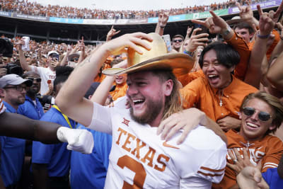 MONDAY HUDDLE Performance by Quinn Ewers against Oklahoma brings