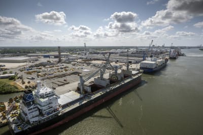Georgia Ports seeks study on deepening the Savannah River again