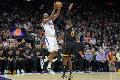 Leonard scores 38, leads Clippers to 106-95 win over Knicks