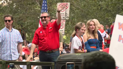 PHOTOS: Celebrity sightings on the Astros World Series parade route