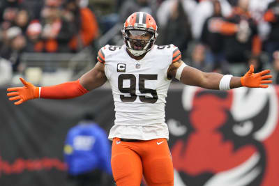 Myles Garrett leads another players-only meeting for Browns defense