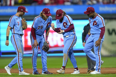 Castellanos hits 2 homers again, powers Phillies past Braves 3-1